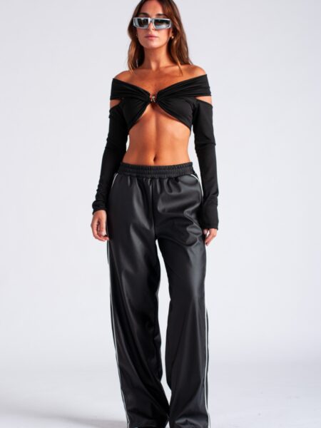 [0506] Pantalón De Cuero con Tiras Blancas y Elastico