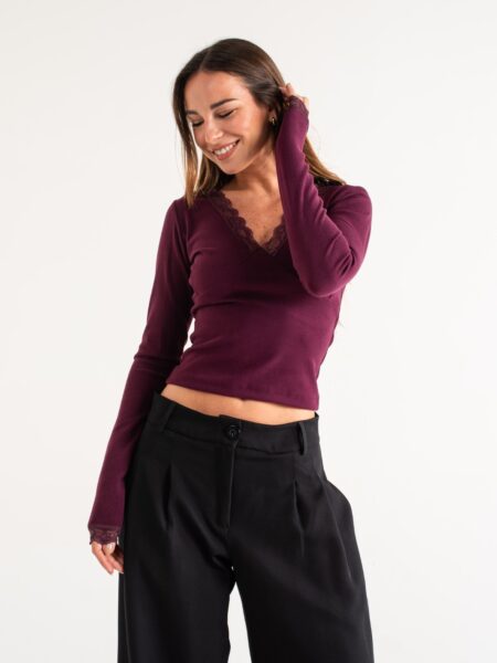 [01094] Remera ML Escote V con Puntilla Ribb Janka