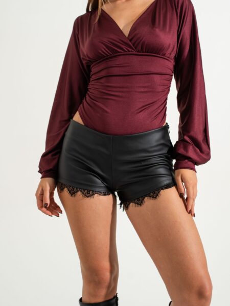 [04071] Microshort Cuero con Cierre y Puntilla